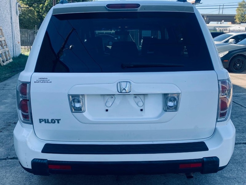 Honda Pilot Vehicle Full-screen Gallery Image 04