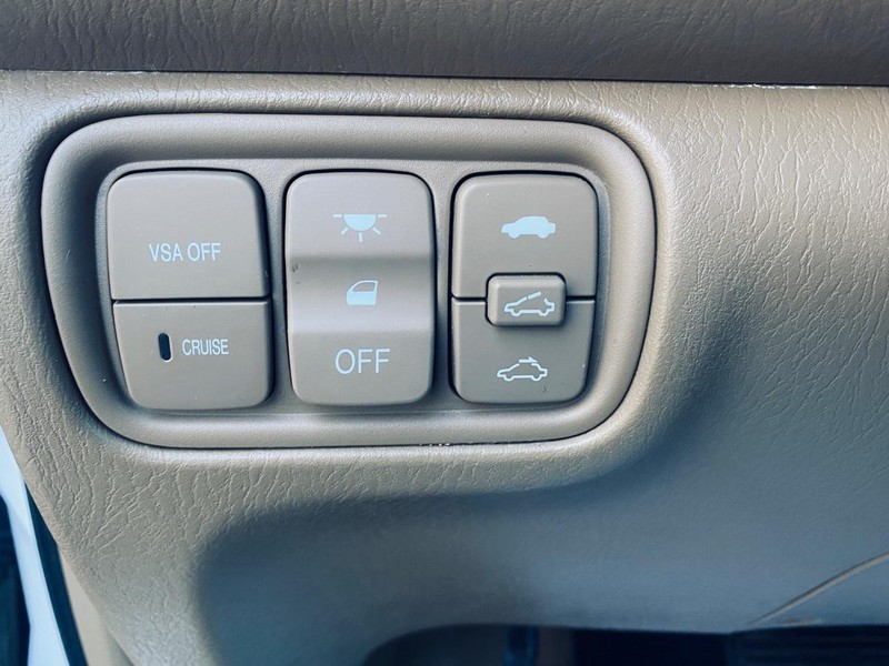 Honda Pilot Vehicle Full-screen Gallery Image 32