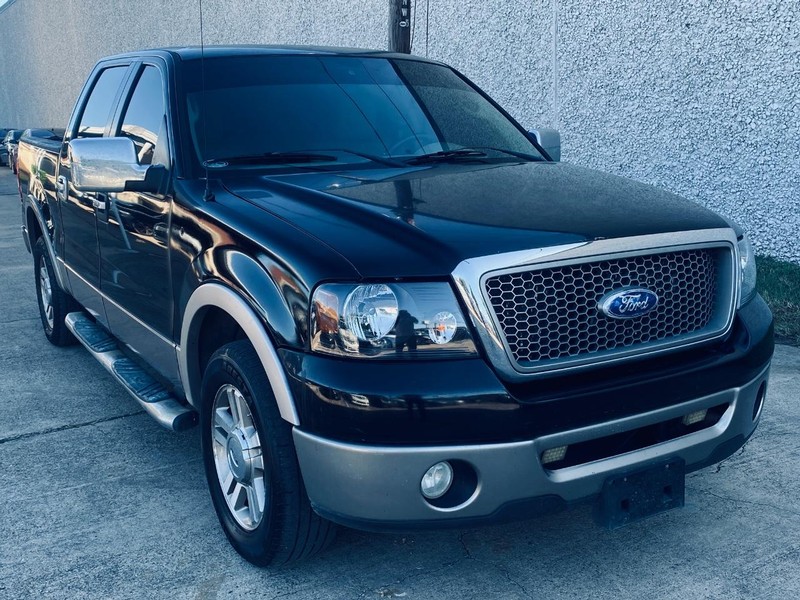 Ford F-150 Vehicle Full-screen Gallery Image 08