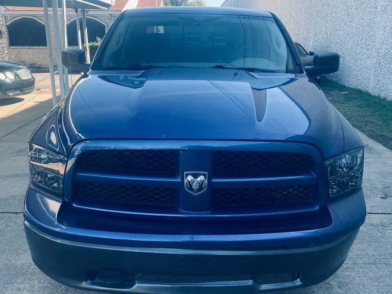 Dodge Ram 1500 Vehicle Full-screen Gallery Image 09