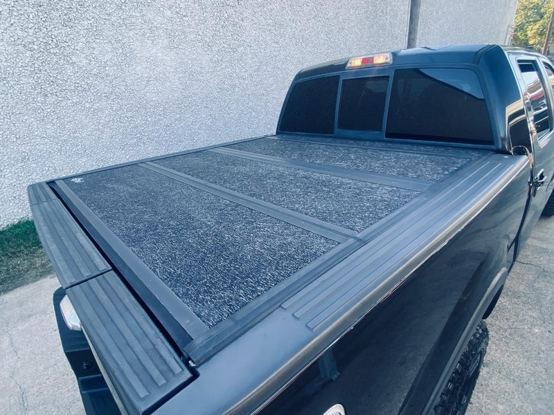 Ford F-150 Vehicle Full-screen Gallery Image 17