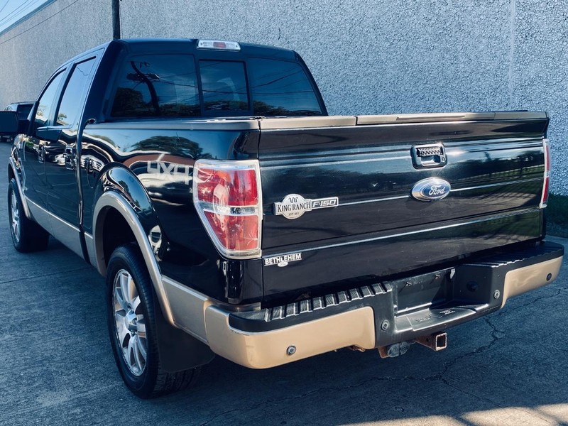 Ford F-150 Vehicle Full-screen Gallery Image 03