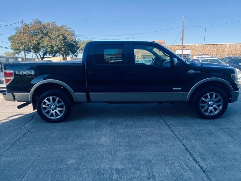 Ford F-150 Vehicle Full-screen Gallery Image 07