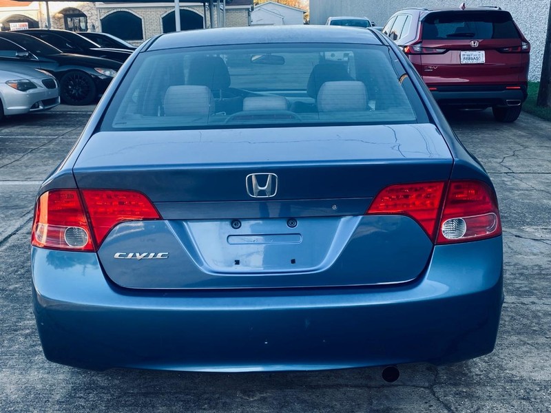Honda Civic Sedan Vehicle Full-screen Gallery Image 04