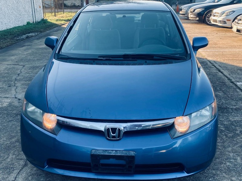 Honda Civic Sedan Vehicle Full-screen Gallery Image 09