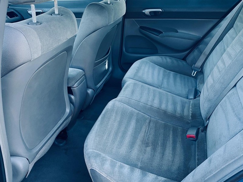 Honda Civic Sedan Vehicle Full-screen Gallery Image 14