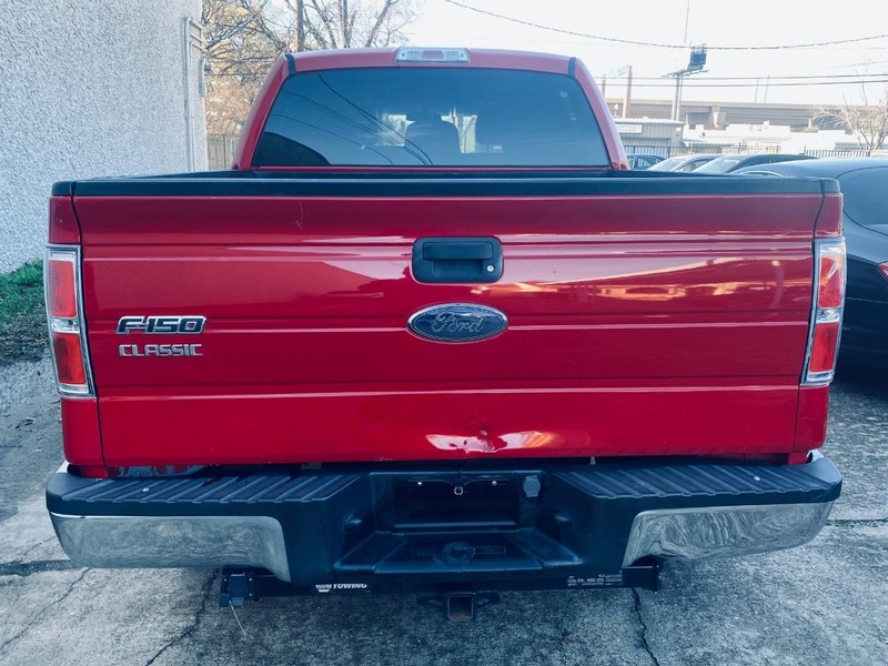 Ford F-150 Vehicle Full-screen Gallery Image 07