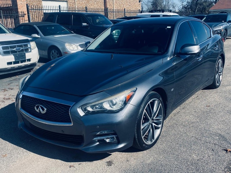 INFINITI Q50 Vehicle Full-screen Gallery Image 11