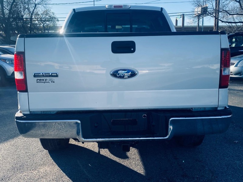 Ford F-150 Vehicle Full-screen Gallery Image 04