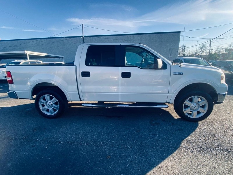 Ford F-150 Vehicle Full-screen Gallery Image 07