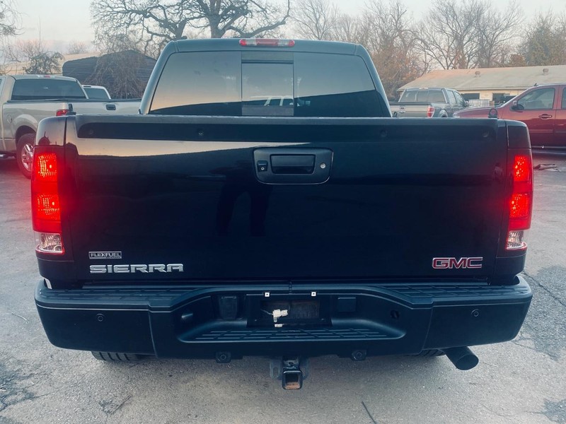 GMC Sierra 1500 Vehicle Full-screen Gallery Image 04