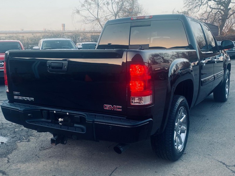 GMC Sierra 1500 Vehicle Full-screen Gallery Image 06