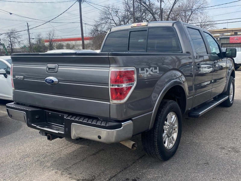 Ford F-150 Vehicle Full-screen Gallery Image 04