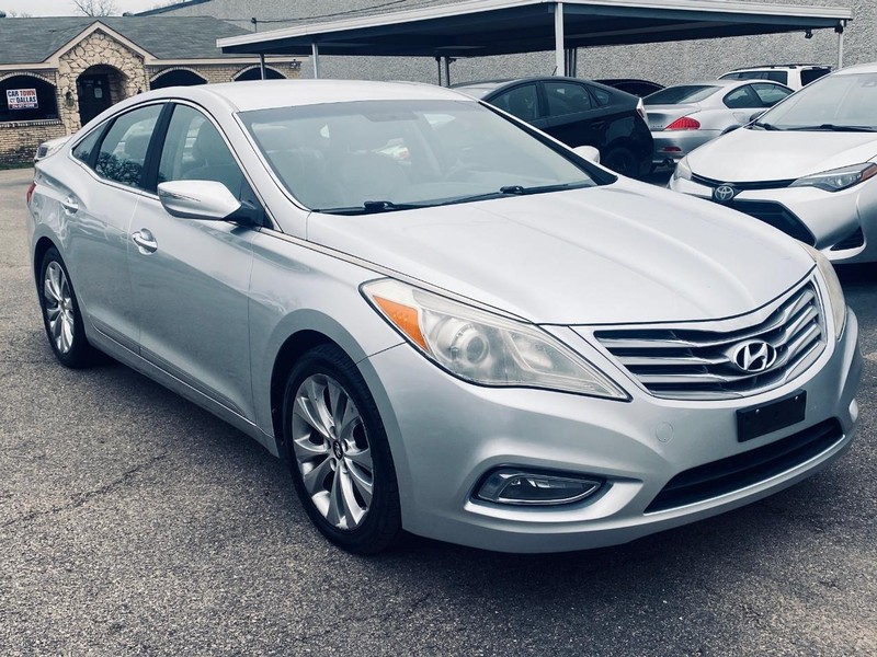 Hyundai Azera Vehicle Full-screen Gallery Image 06