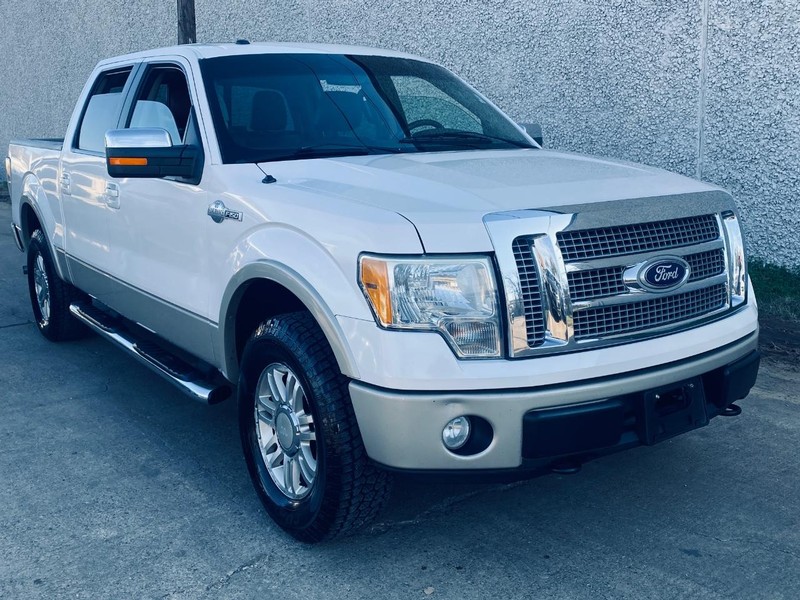 Ford F-150 Vehicle Full-screen Gallery Image 02