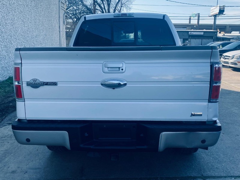 Ford F-150 Vehicle Full-screen Gallery Image 03