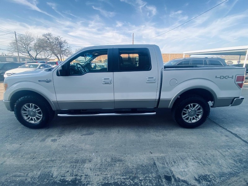 Ford F-150 Vehicle Full-screen Gallery Image 08