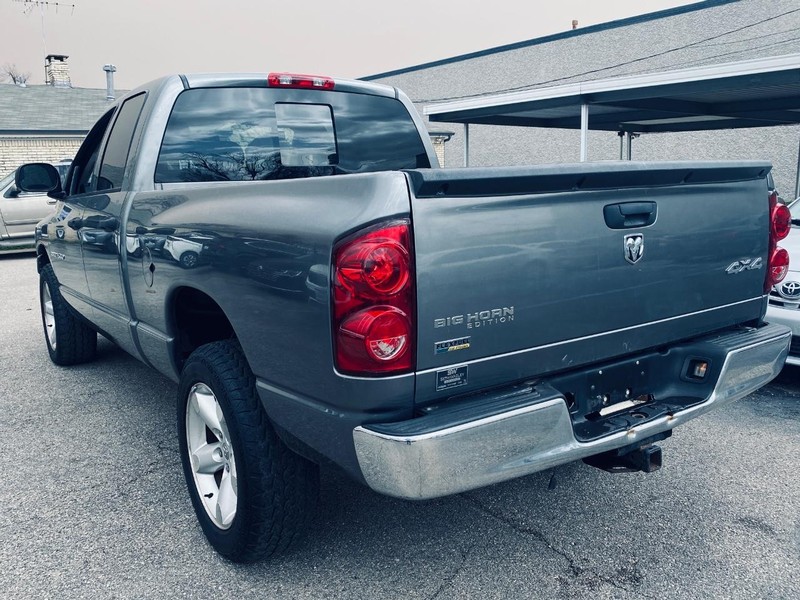 Dodge Ram 1500 Vehicle Full-screen Gallery Image 06