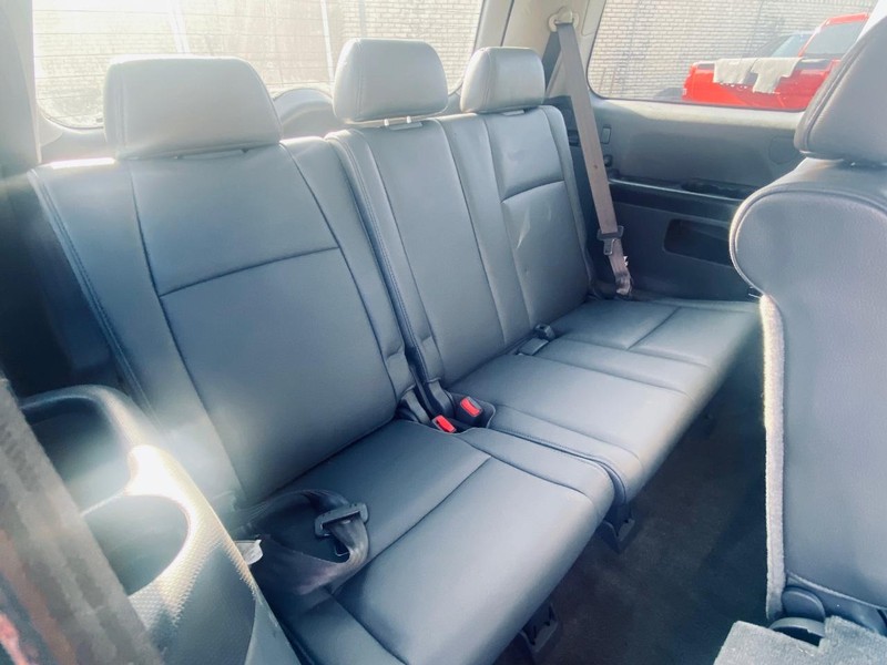 Honda Pilot Vehicle Full-screen Gallery Image 17