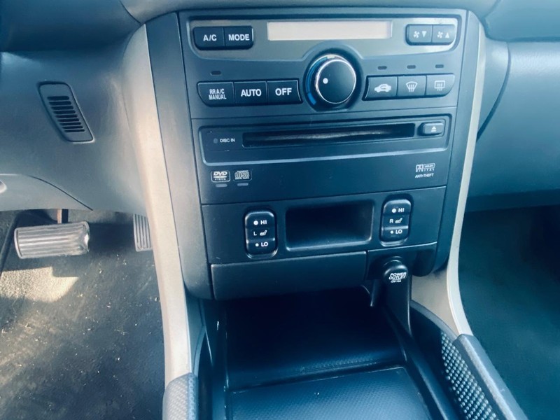 Honda Pilot Vehicle Full-screen Gallery Image 29
