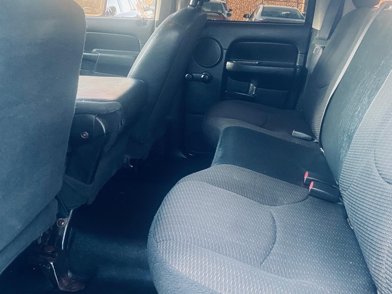 Dodge Ram 1500 Vehicle Full-screen Gallery Image 14