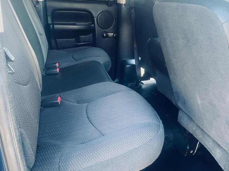 Dodge Ram 1500 Vehicle Full-screen Gallery Image 18
