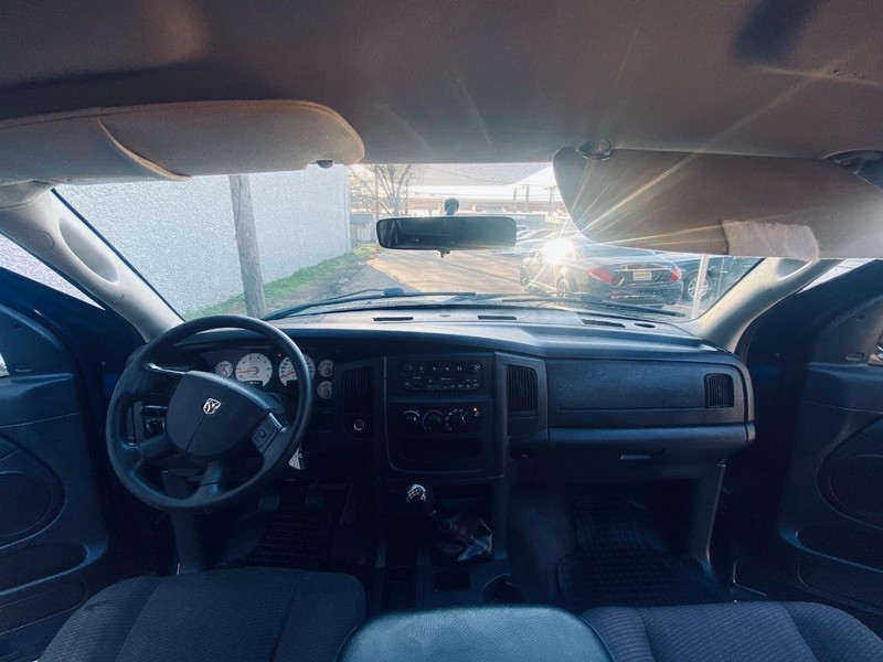 Dodge Ram 1500 Vehicle Full-screen Gallery Image 22