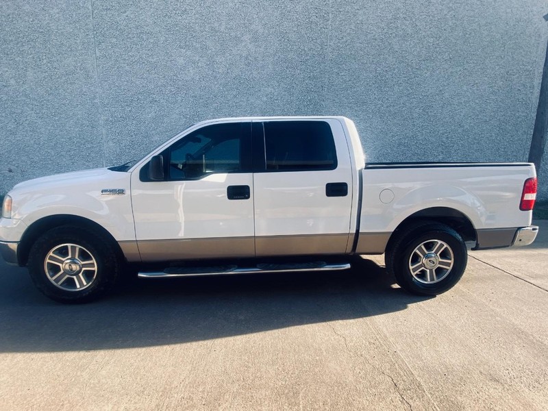 Ford F-150 Vehicle Full-screen Gallery Image 04