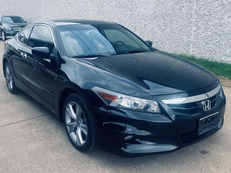 Honda Accord Coupe Vehicle Full-screen Gallery Image 08