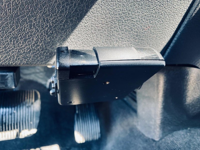 Ford F-150 Vehicle Full-screen Gallery Image 30