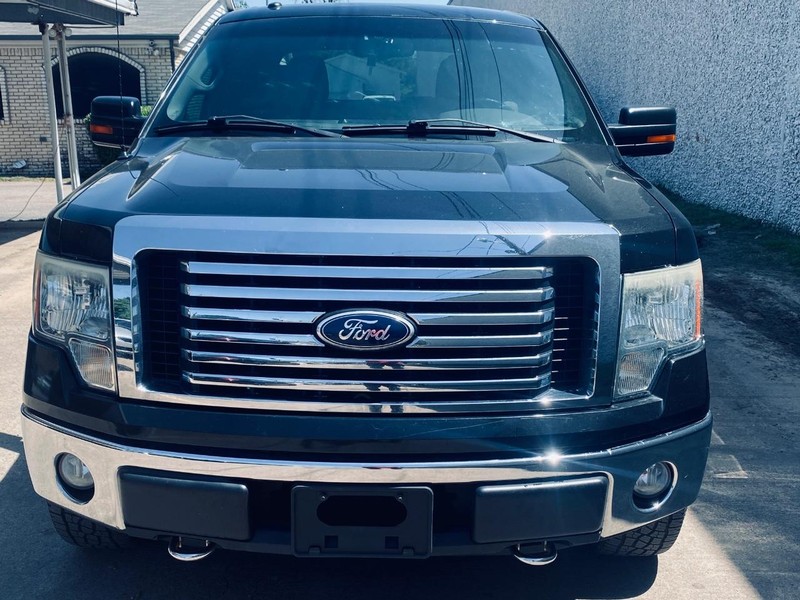 Ford F-150 Vehicle Full-screen Gallery Image 09