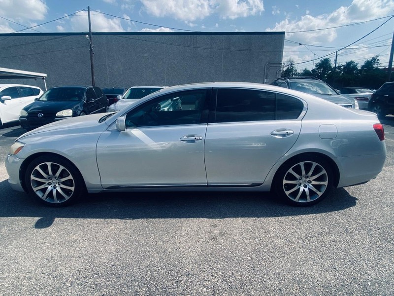 Lexus GS 430 Vehicle Full-screen Gallery Image 04