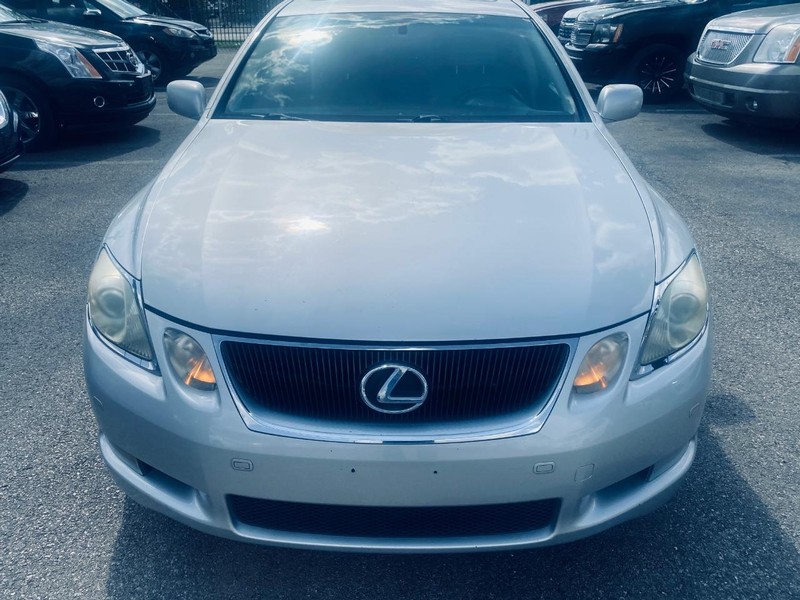 Lexus GS 430 Vehicle Full-screen Gallery Image 12