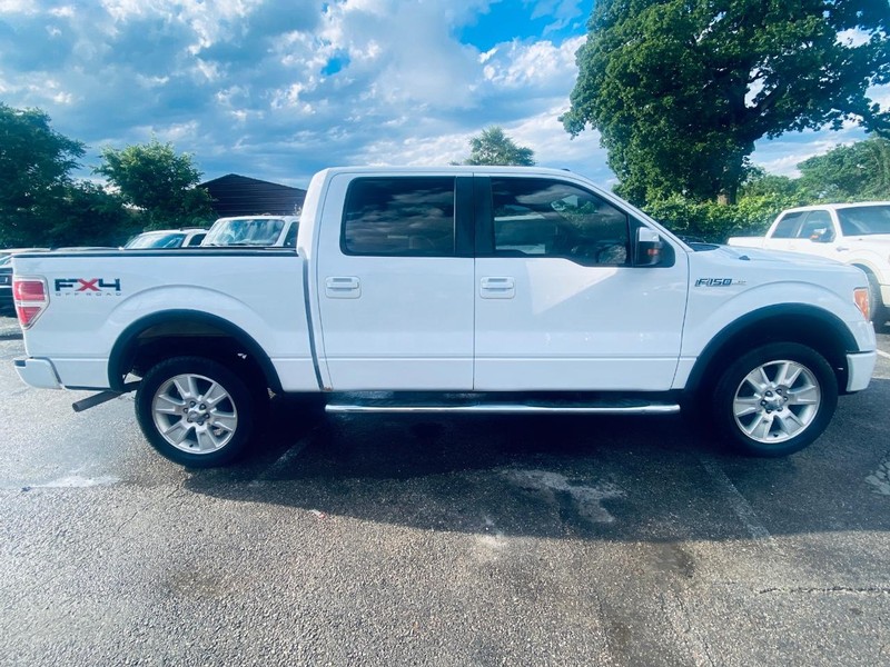 Ford F-150 Vehicle Full-screen Gallery Image 07