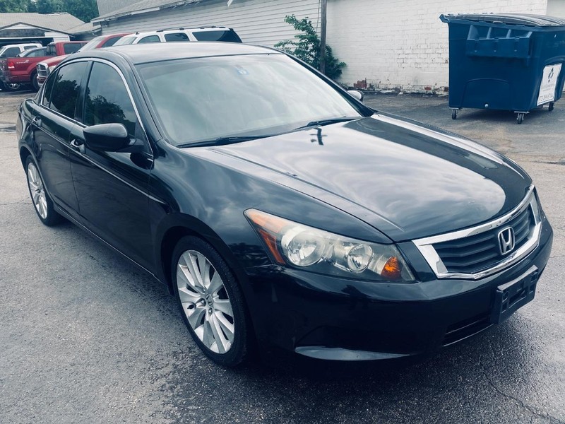 Honda Accord Sedan Vehicle Full-screen Gallery Image 08