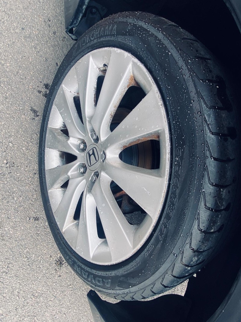 Honda Accord Sedan Vehicle Full-screen Gallery Image 24