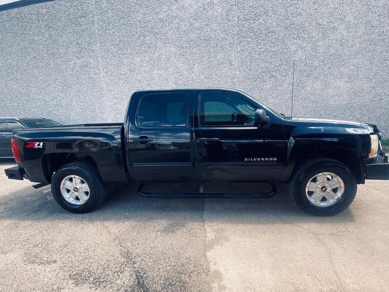 Chevrolet Silverado 1500 Vehicle Full-screen Gallery Image 07