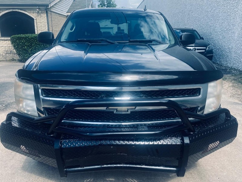 Chevrolet Silverado 1500 Vehicle Full-screen Gallery Image 09