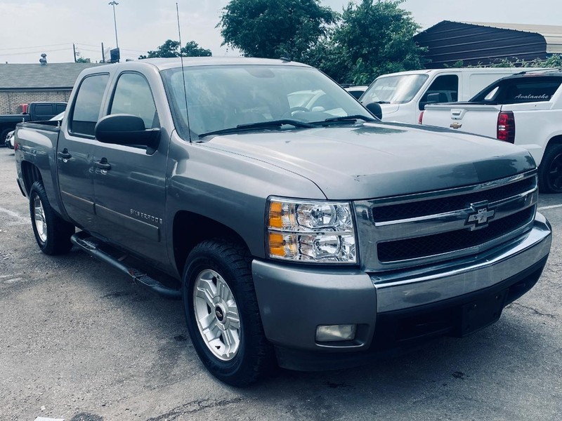 Chevrolet Silverado 1500 Vehicle Full-screen Gallery Image 08