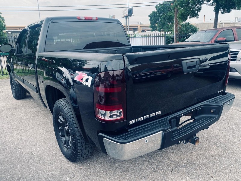 GMC Sierra 1500 Vehicle Full-screen Gallery Image 03