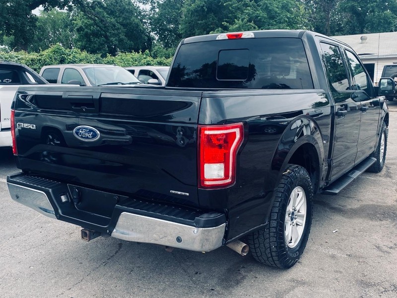Ford F-150 Vehicle Full-screen Gallery Image 06