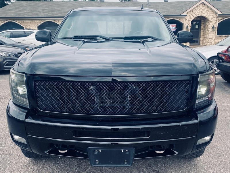 Chevrolet Silverado 1500 Vehicle Full-screen Gallery Image 09