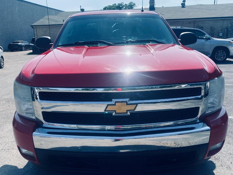Chevrolet Silverado 1500 Vehicle Full-screen Gallery Image 09