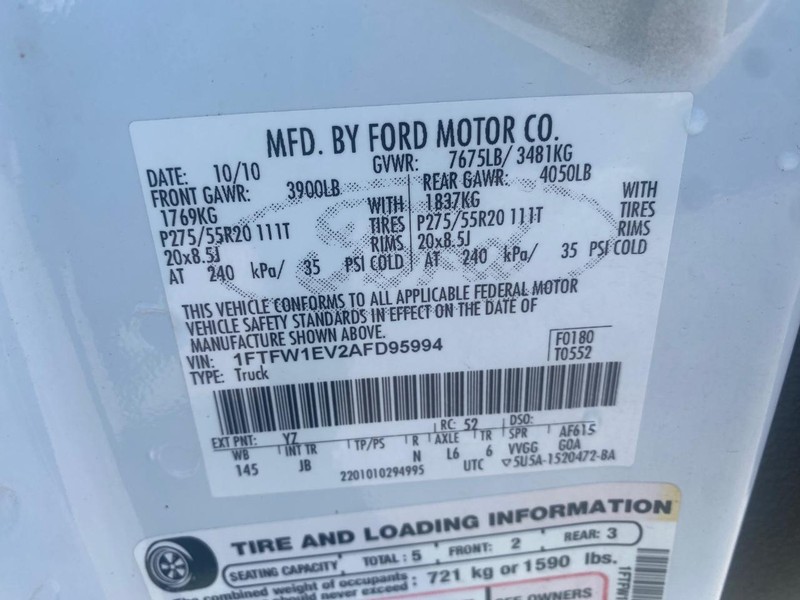 Ford F-150 Vehicle Full-screen Gallery Image 28