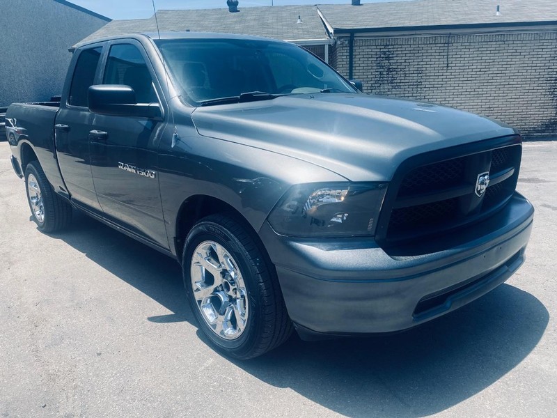 Ram 1500 Vehicle Full-screen Gallery Image 08