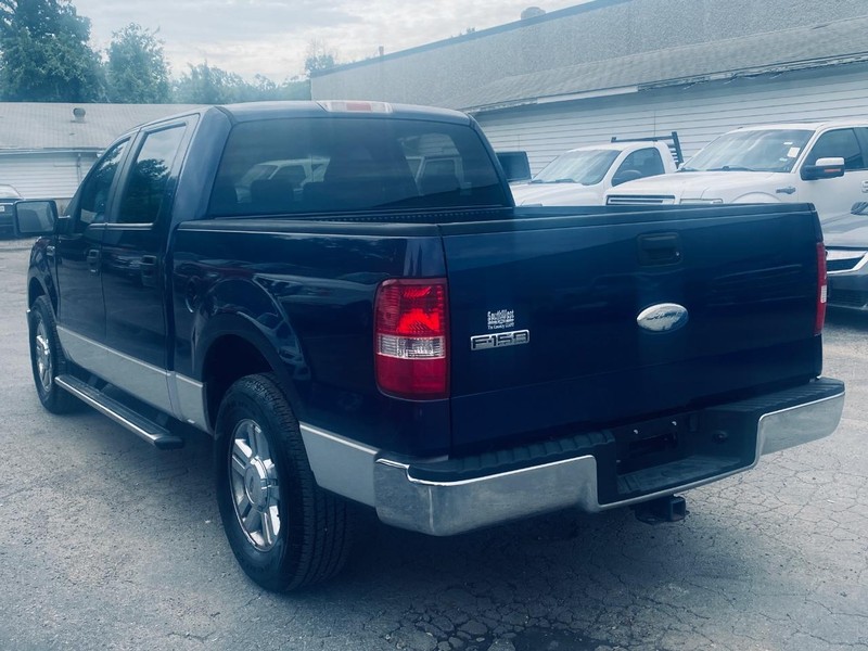 Ford F-150 Vehicle Full-screen Gallery Image 03