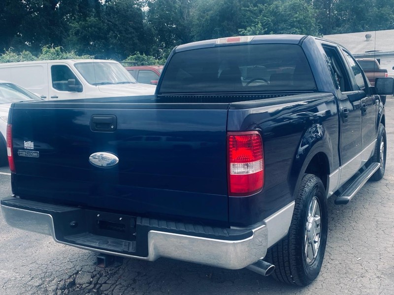 Ford F-150 Vehicle Full-screen Gallery Image 06
