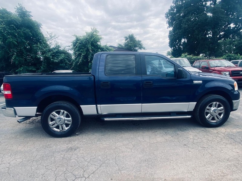 Ford F-150 Vehicle Full-screen Gallery Image 07