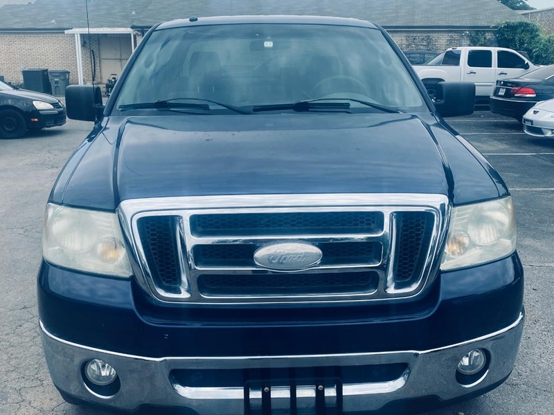 Ford F-150 Vehicle Full-screen Gallery Image 09