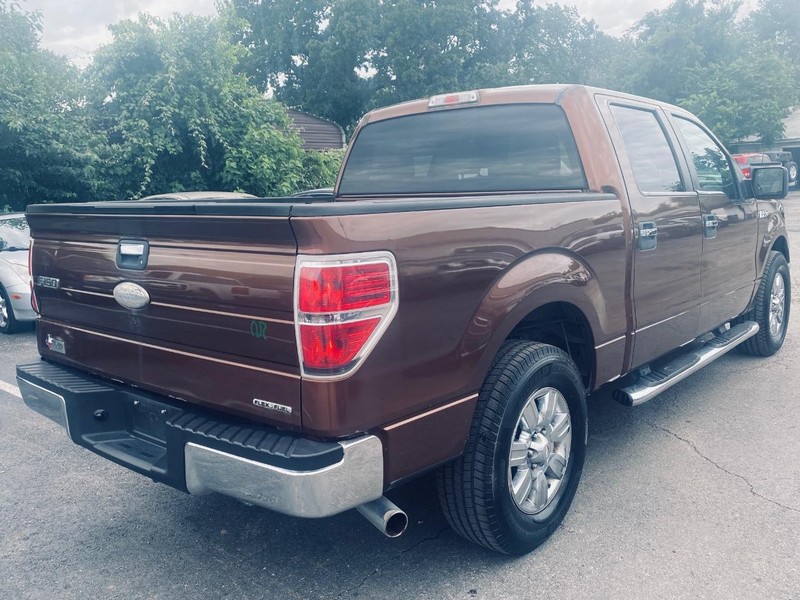 Ford F-150 Vehicle Full-screen Gallery Image 03